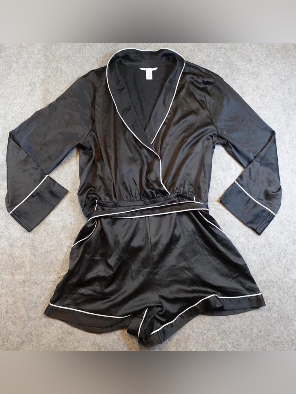 Victoria Secret Black Silk Belted Romper Sz Lg